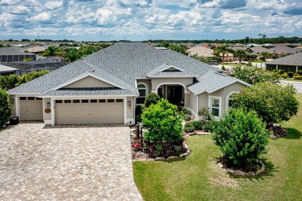 EXPLORE HOMES IN THE VILLAGES visual data 8